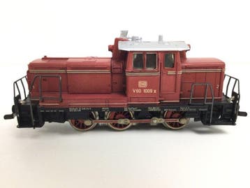 Märklin H0 - 3065 - Diesellocomotief (1) - V60, met