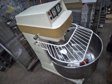 Online veiling Kemper 75 kneder deegkneedmachine, Gebruikt, Bakkerij en Slagerij