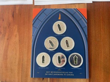 Nederland. Het bevrijdingsglas van de Sint janskerk te Gouda