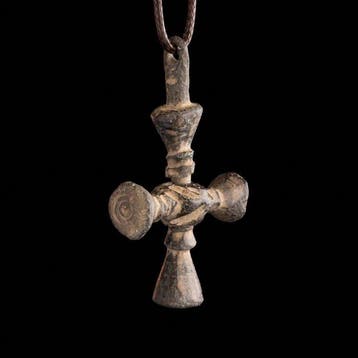 Viking periode Brons Zeer zeldzame kruis hanger – Uitstekend