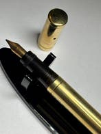 Waterman - 42 - Vulpen, Collections