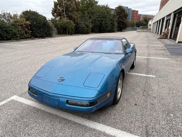 Chevrolet - Corvette ZR1 V8 LT5 signed by Dave McLellan -
