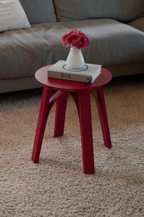 Johannes Hironimus - Tabouret - Frêne, Laqué, Rouge Rubis, Antiquités & Art, Art | Objets design