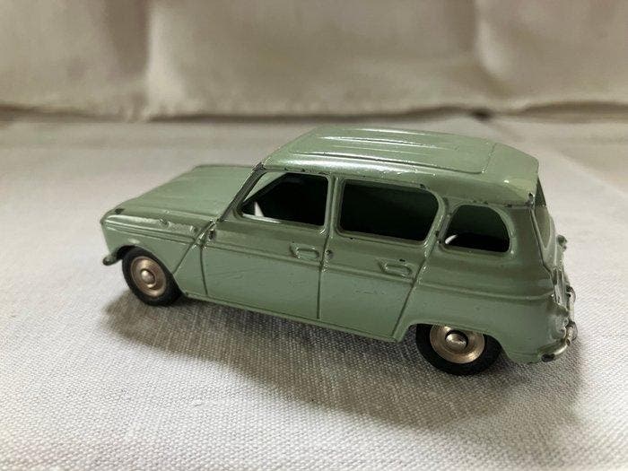 Dinky Toys 1:43 - Modelauto - #100 Dinky Junior Renault 4L -, Hobby & Loisirs créatifs, Voitures miniatures | 1:5 à 1:12