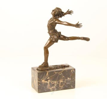 Beeld, “The Finish” 27.5 cm / 2.3 kg - 27.5 cm - Brons,