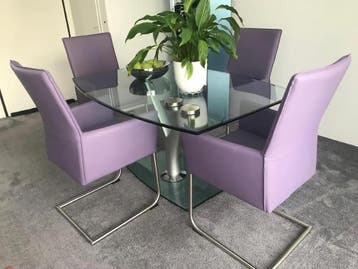 Set van 4 leren eetkamerstoelen met sledepoot - paars leer, Huis en Inrichting, Stoelen, Ophalen of Verzenden, Nieuw, Eén