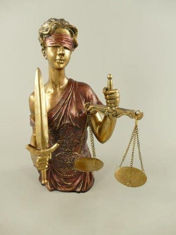 Beeld, Justitia met zwaard en weegschaal - 33 cm - Polystone