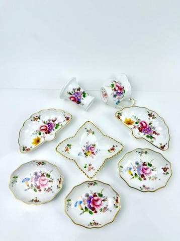 Decoratief ornament (8) - Royal Crown Derby - Verenigd