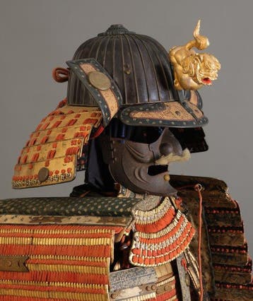 Gouden lak op een harnas uit de Edo-periode (yoroi) -