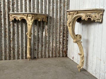 Wandtafel (2) - Deels vergulde en gepolychromeerde console, Antiek en Kunst