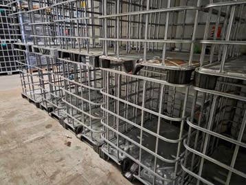 Zogoed als nieuwe ibc containers KOOIEN( Tonnen,Vaten ), Tuin en Terras, 150 liter of meer, Ophalen, Zo goed als nieuw, Metaal