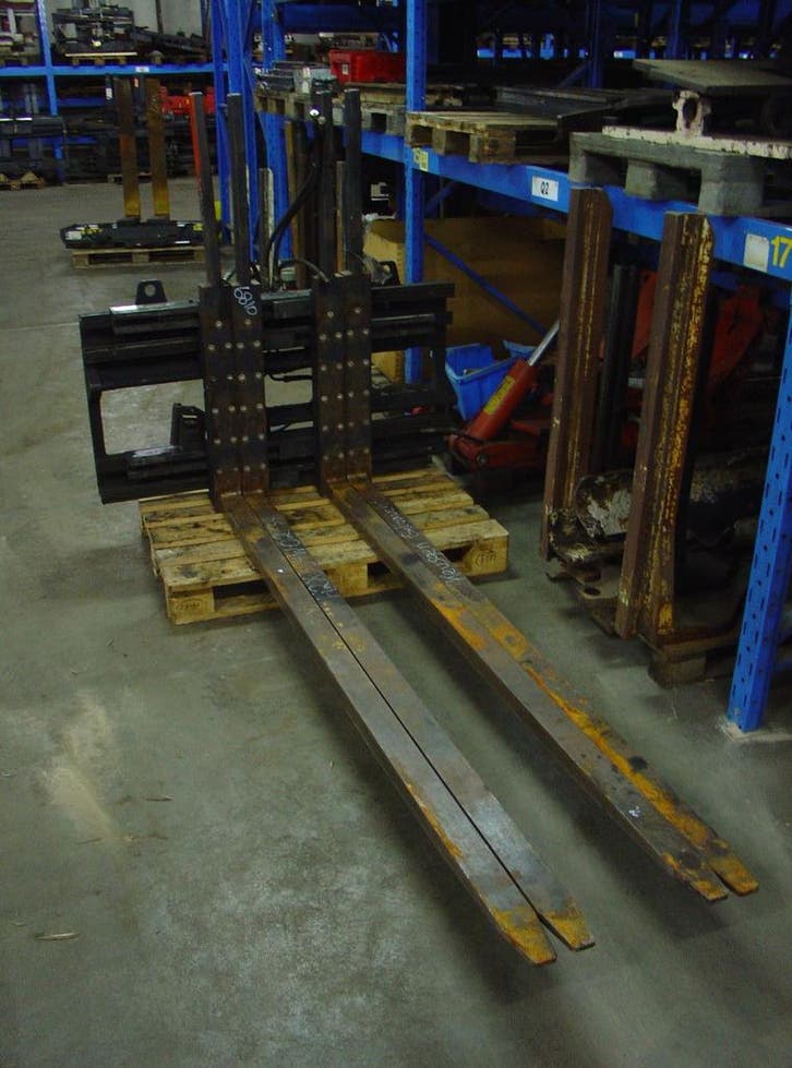 Kaup Vorkenversteller dubbel, Articles professionnels, Machines & Construction | Chariots élévateurs & Transport interne, Envoi