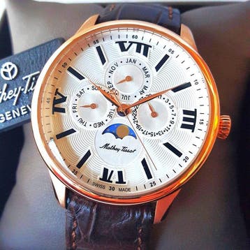 Mathey-Tissot - Moon Phase - 18K Gold - Calendar - New -