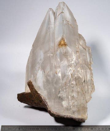 Seleniet Kristal - Hoogte: 25 cm - Breedte: 25 cm- 12500 g -