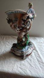 KPM Kirster - Centre de table - Porcelaine