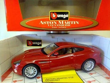 Bburago 1:18 - Voiture miniature - Aston Martin V12 Vanquish