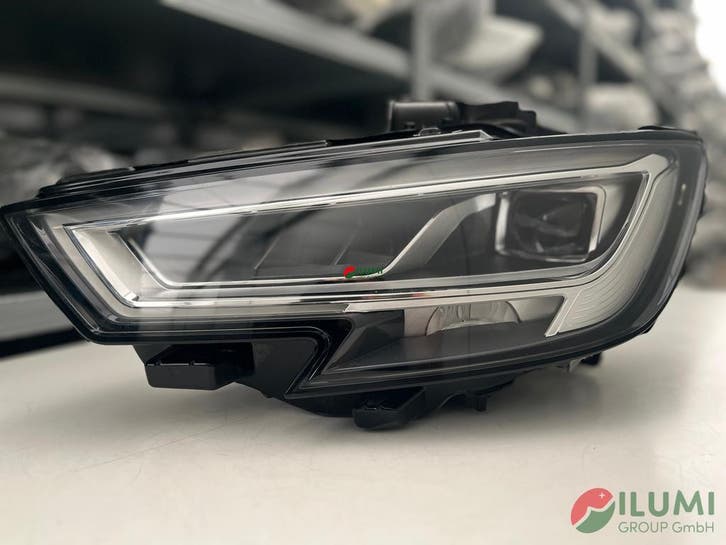 AUDI A3 LIFT MATRIX LED PHARE AVANT GAUCHE 8V0941035, Autos : Pièces & Accessoires, Éclairage, Envoi