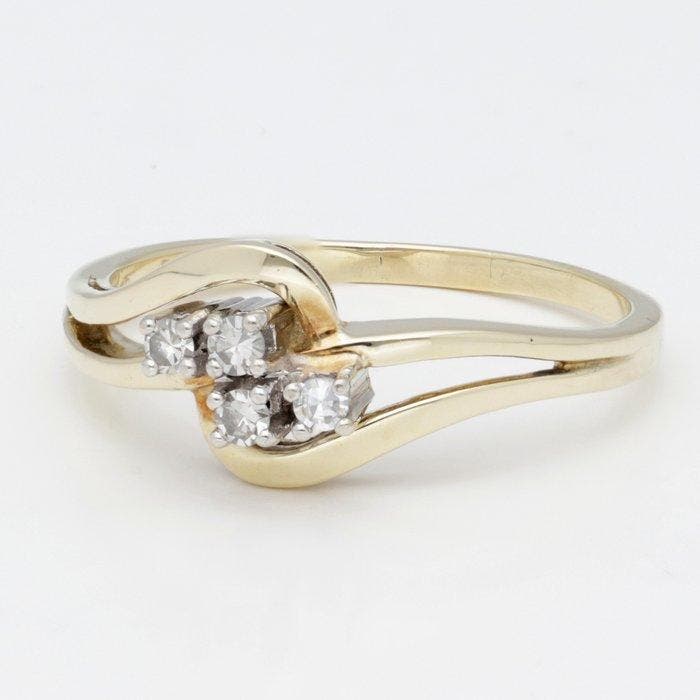 Bague - 14 carats Or jaune Diamant (Naturelle), Bijoux, Sacs & Beauté, Bagues