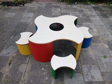 Lego Produits dérivés - Legotafel met vier krukjes (allen