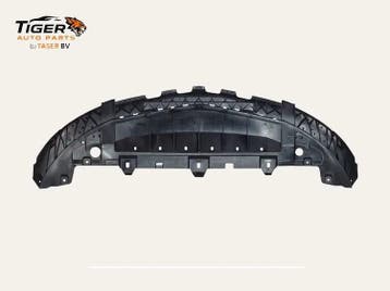 Mercedes W176 W246 C117 Voorbumper Onderplaat AMG Look 12-18