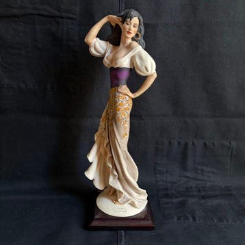 Capodimonte - Giuseppe Armani - Beeld, The Gipsy Girl - 33