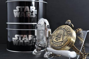 Star Wars - R2-D2 Clock & Darth Vader Pocket Watch - SEGA, Nieuw