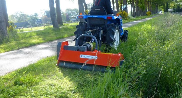 Morgnieux BMH 115/135 verstekklepelmaaier, Articles professionnels, Agriculture | Outils