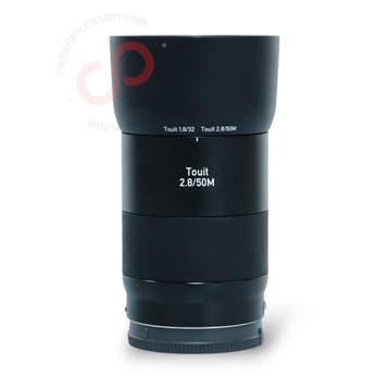 Carl Zeiss Touit 50mm 2.8 (X Mount) nr. 3239, Ophalen of Verzenden, Zo goed als nieuw, Macrolens