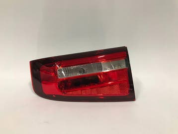 Mercedes GLB W247 2019-2023 rechter binnenlamp PÓL LED, Auto-onderdelen, Verzenden, Gebruikt