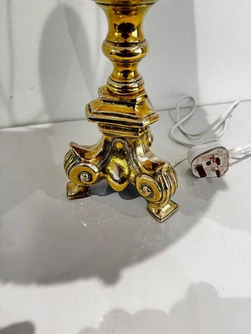 Antique William Tonks & Sons (WT&S) Solid Brass Table Lamp -