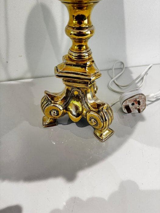 Antique William Tonks & Sons (WT&S) Solid Brass Table Lamp -, Antiquités & Art, Curiosités & Brocante