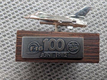 Fokker - Figurine militaire miniature - Fokker F-16 100 Juni