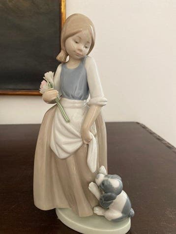 Lladró, Nao by Lladró - Figuur - Tre ragazze (3) -