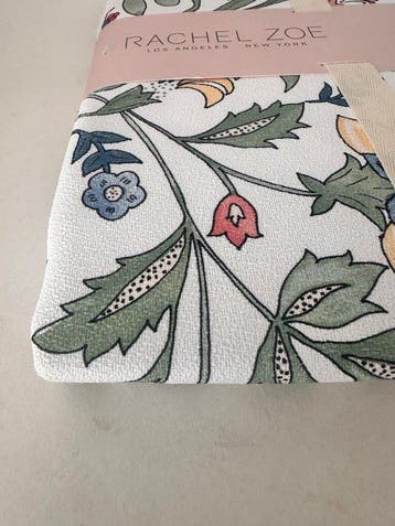 Rachel Zoe - Nappe - 213 cm - 152 cm - nappe