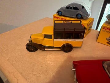 Dinky Toys, Solido 1:43 - Voiture miniature (6) - Citroën DS