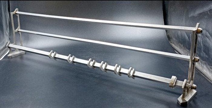 Giant 103cm wide - Janos Diosy - Kapstok - Aluminium - Hoed,, Antiek en Kunst, Kunst | Designobjecten