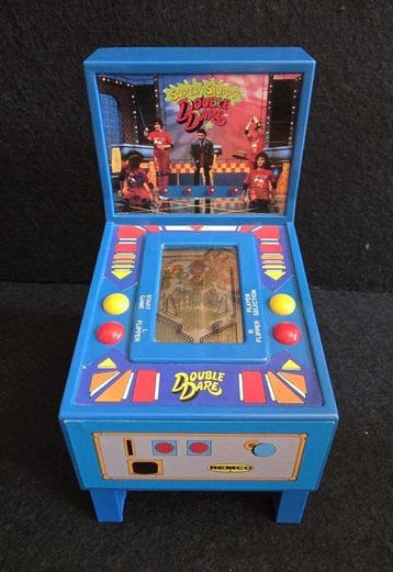 Remco - Super Sloppy Double Dare Lcd Tabletop Pinball Game