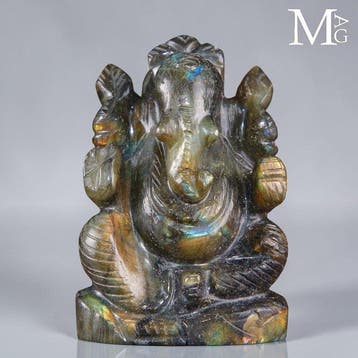 Uitermate fijn met de hand gesneden Heer Ganesha in fel