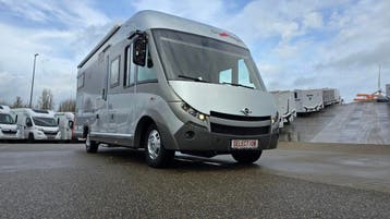 Carthago Chic E-Line I 49 verzorgd met hef- /dwarsbed 07972, Integraal, Fiat, Vloeistofverwarming, 7 tot 8 meter