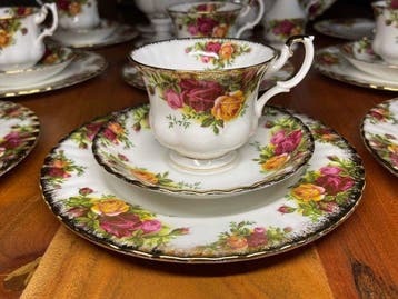 Royal Albert - Koffie- en theeservies - Porselein - Old