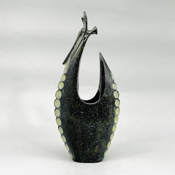Shry  – Sculptural Iron Dragon Flower Vase – 31 cm -