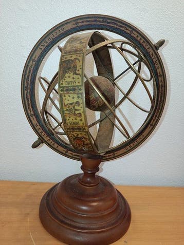 Globe with armillary sphere, Zodiaque - 1990-2000
