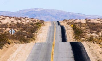David Law (1967) - The Road - Panoramique, Antiek en Kunst
