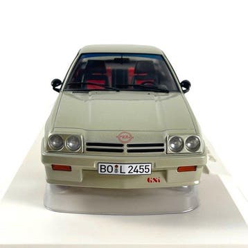 Norev 1:18 - Voiture miniature - Opel Manta GSI Exclusiv, Nieuw
