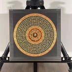 Painting of Tibetan Tradition - Mandala Mantra with OM and 8, Nieuw