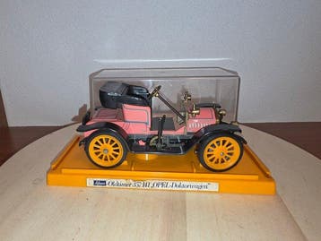 Schuco - Schuco 357 141, OPEL DOKTORWAGEN ,In doos -, Antiek en Kunst, Antiek | Speelgoed