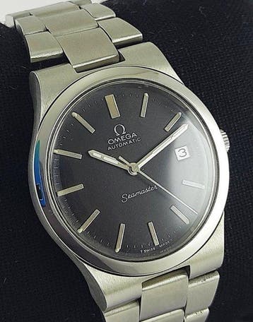 Omega - Seamaster Automatic - Matte Black Dial - Zonder