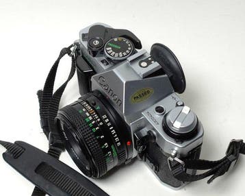 Canon AE-1 Program + FD 1:1,8/50mm + Case | Single lens, Nieuw