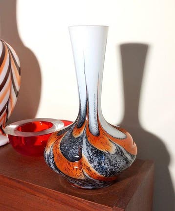 Vaas - Opaline glas - Florentijnse kunst 1970, Antiek en Kunst