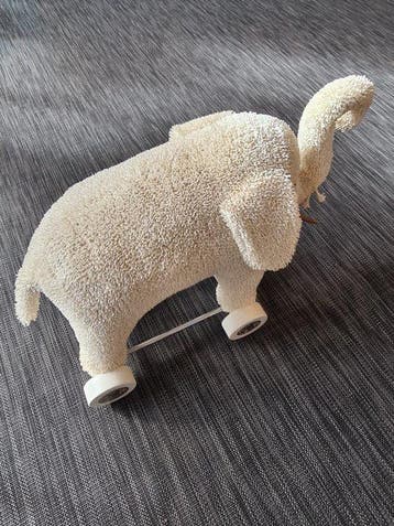 Steiff - Pluche speelgoed éléphant sur roues Margarete